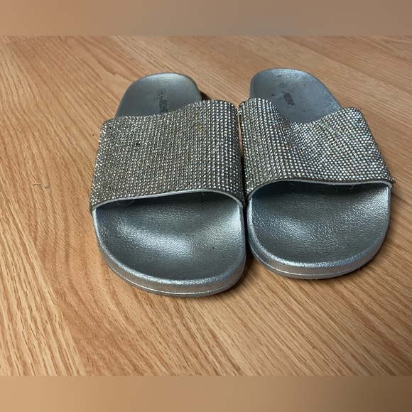 Rhinestone slides from Ardene - Picture 3 of 6